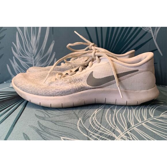 NIKE FLEX CONTACT white gray SNEAKER GYM SHOES sz 8.5 - Picture 1 of 7